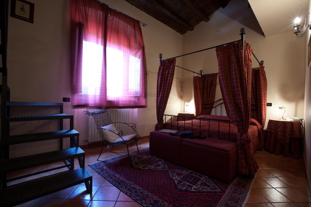 Villa Il Vecchio Frantoio Scillato  Zimmer foto